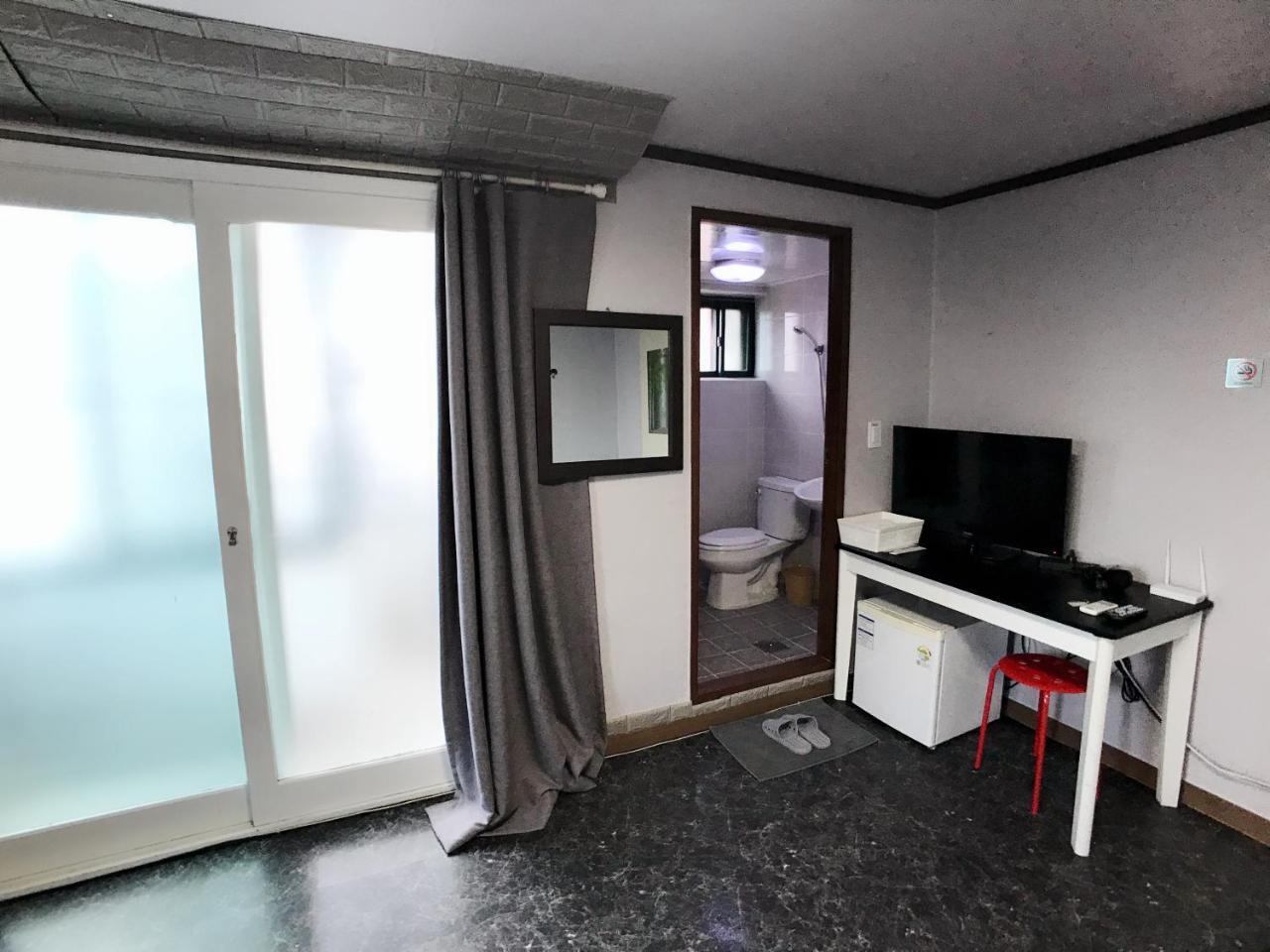 1012 House Namsan Otel Seul Dış mekan fotoğraf